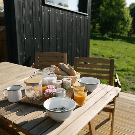 Courneillac - Parcel Tiny House - Tiny House Vue Pyrenees Entouree Par Les Chevres Mae-5233 Lodge *