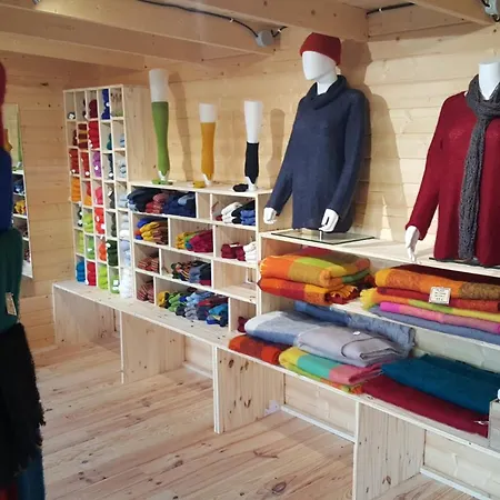 Lodge Courneillac - Parcel Tiny House - Tiny House Vue Pyrenees Entouree Par Les Chevres Mae-5233 Plagne (Haute-Garonne)